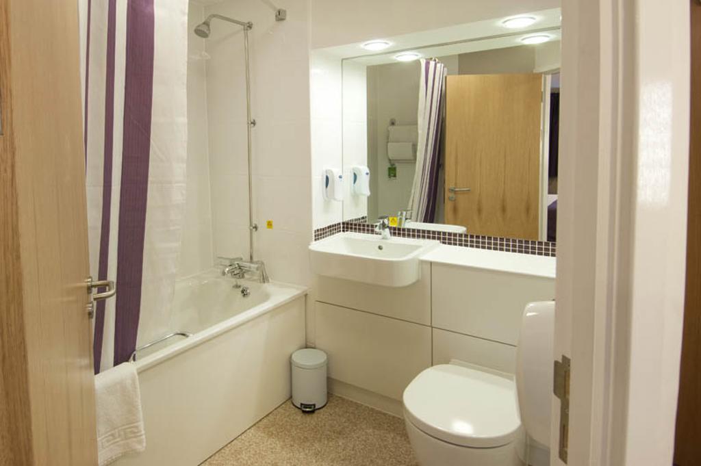 Dundee East Premier Travel Inn 部屋 写真